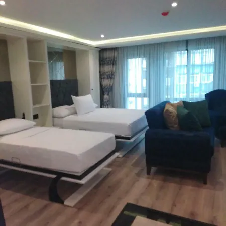 Bueyuek Hamit