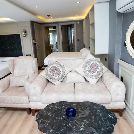 Aparthotel Bueyuek Hamit 2*